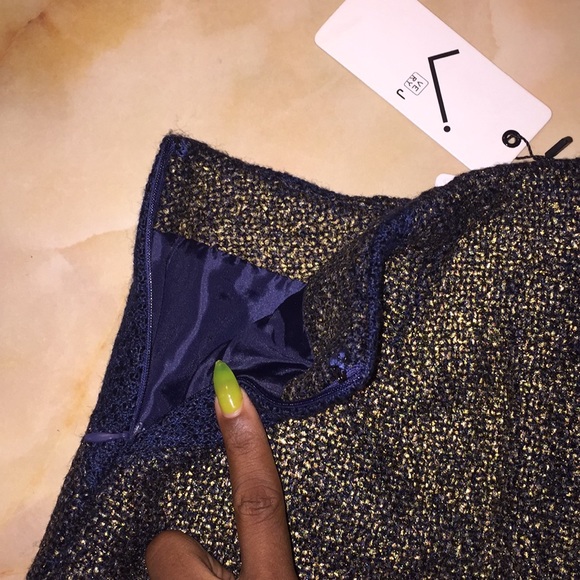 Wool shorts - Picture 2 of 3